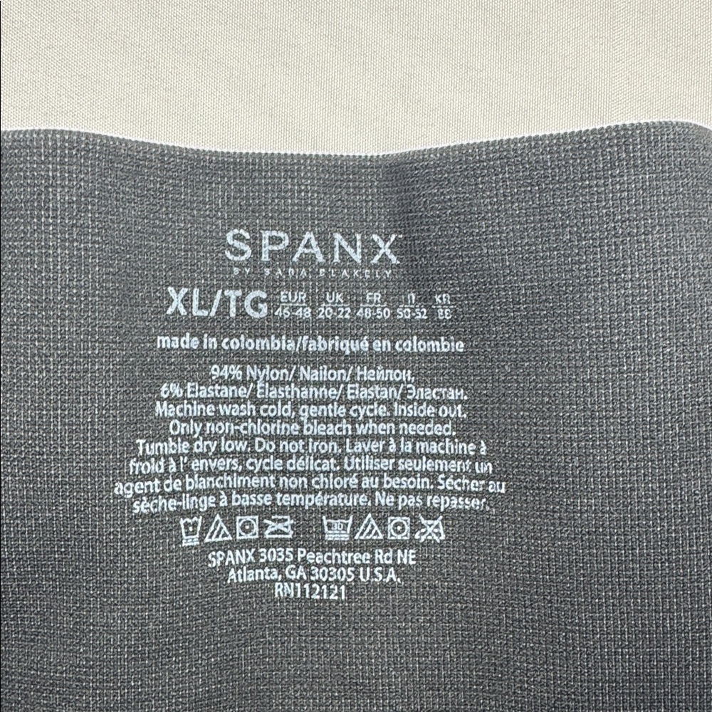 SPANX Look‎ at Me Now Seamless Moto Leggings in black size XL women’s pull on - Picture 7 of 8